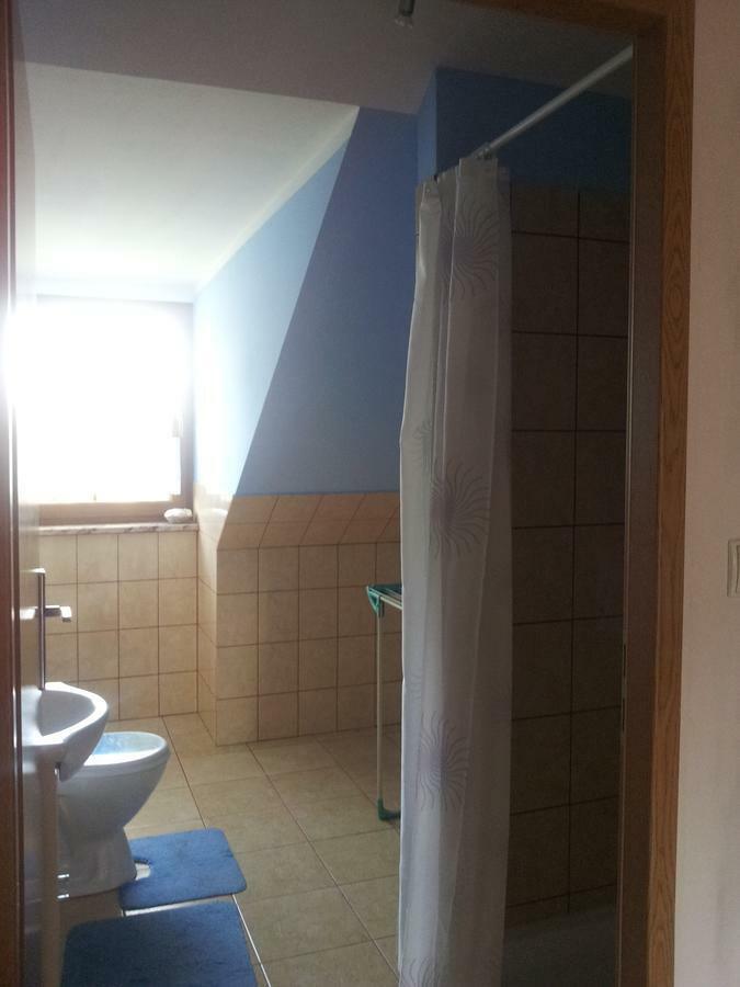 Der Kleine Bauernhof Keine Arbeiter Zadnych Pracownikow Daire Lubiatow  Dış mekan fotoğraf